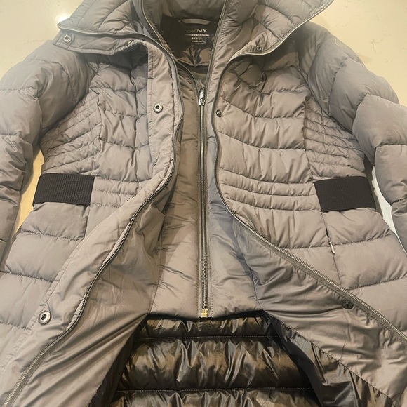 DKNY Premium Puffer Jacket - Picture 2 of 7